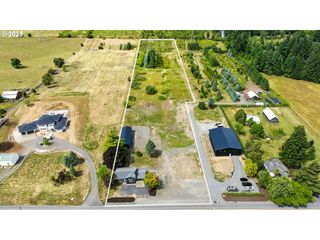 5621 Sw HOMESTEADER Rd, Wilsonville, OR 97070