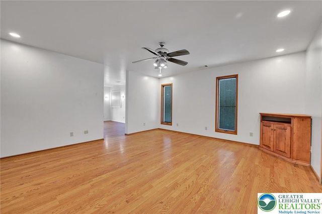 3662 Dogwood Road, Lehigh Twp, PA 18038