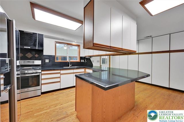 3662 Dogwood Road, Lehigh Twp, PA 18038