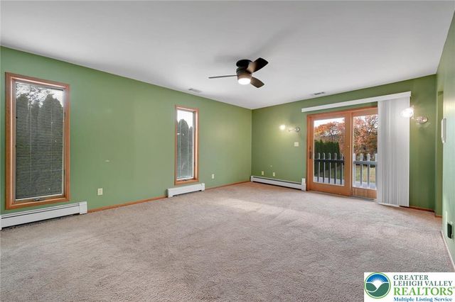 3662 Dogwood Road, Lehigh Twp, PA 18038