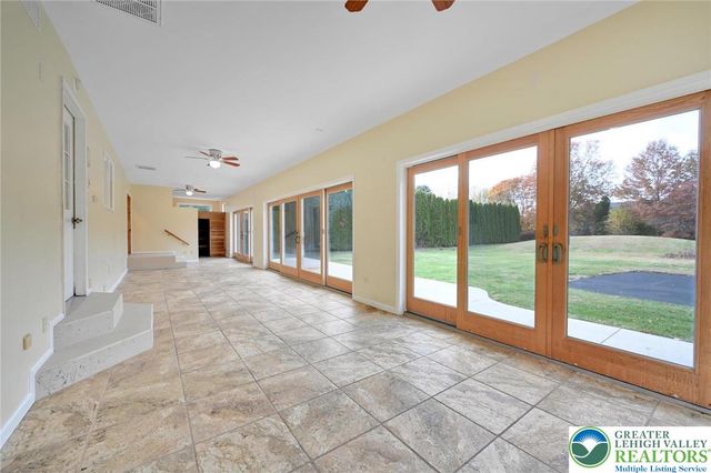 3662 Dogwood Road, Lehigh Twp, PA 18038