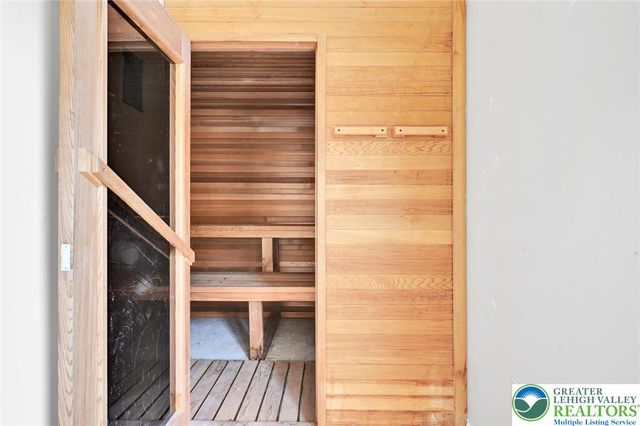 3662 Dogwood Road, Lehigh Twp, PA 18038