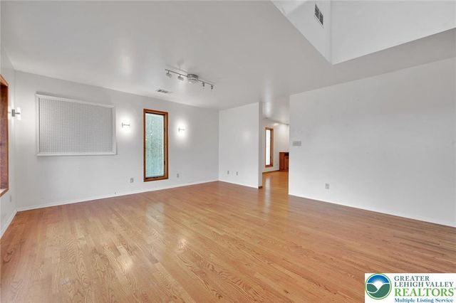 3662 Dogwood Road, Lehigh Twp, PA 18038