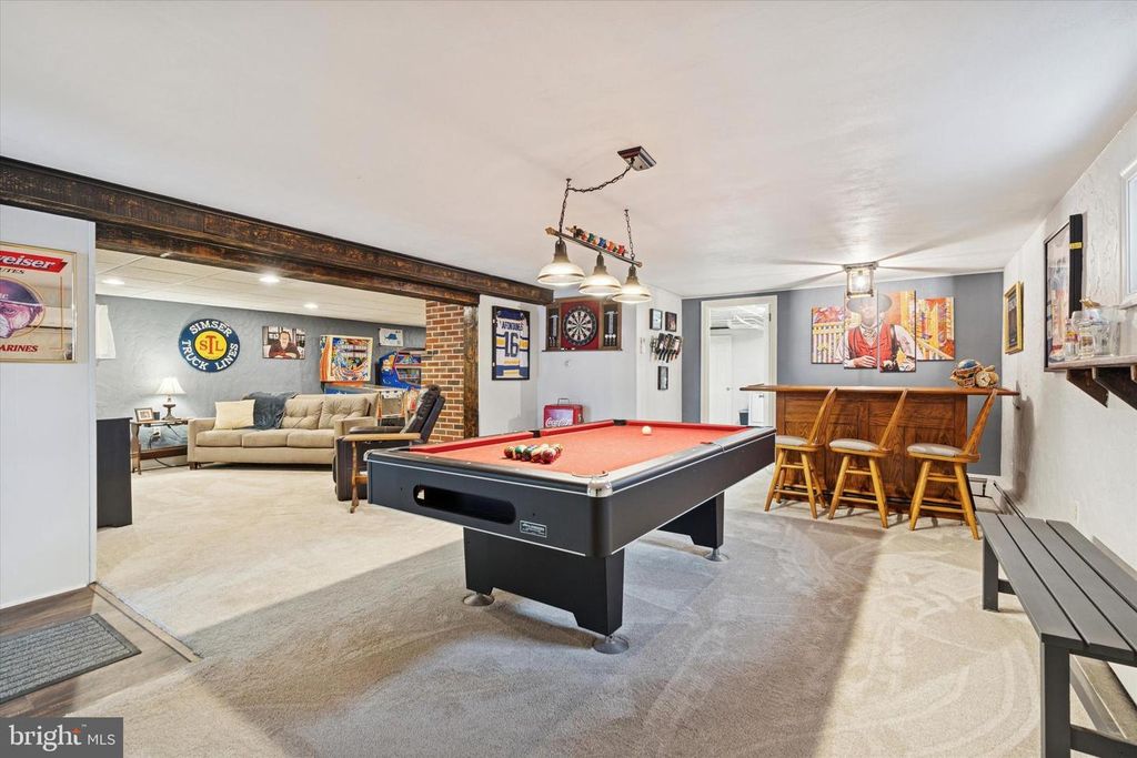 Image 21 of property listing at 1744 OLD SWEDE RD, Douglassville, PA 19518