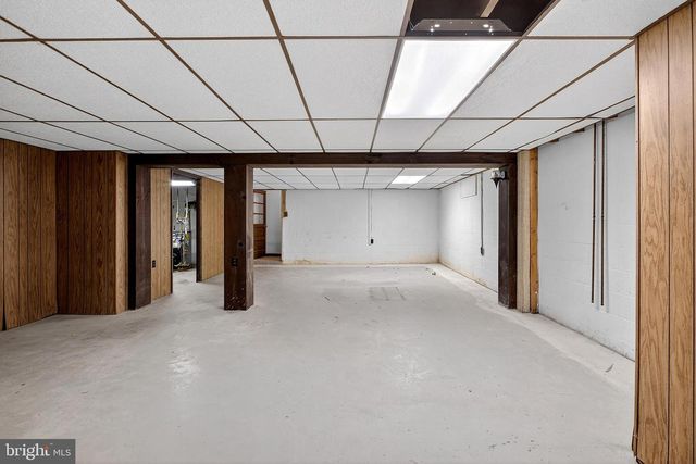 17 PENN ST, Coatesville, PA 19320