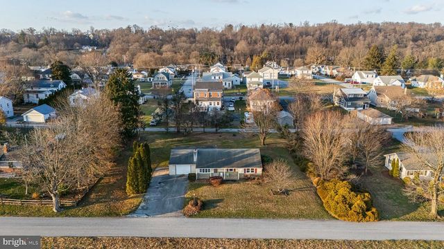 17 PENN ST, Coatesville, PA 19320