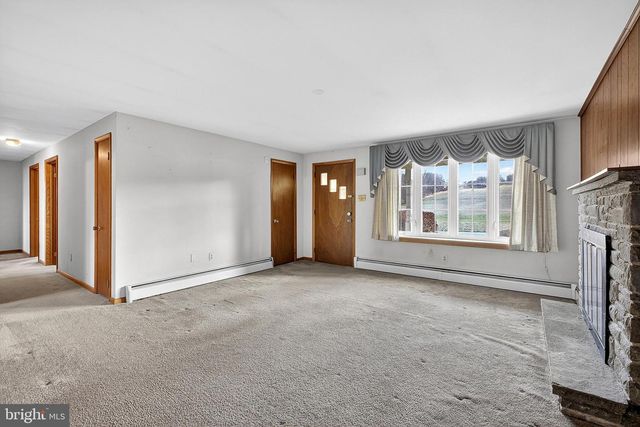 17 PENN ST, Coatesville, PA 19320