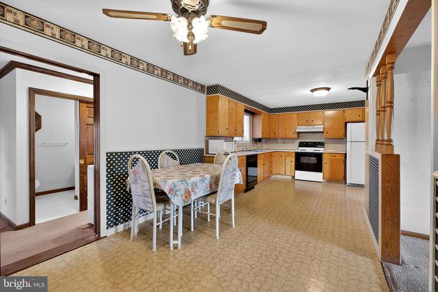 17 PENN ST, Coatesville, PA 19320