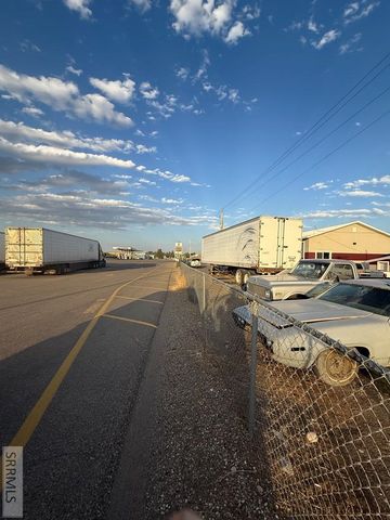 591 E. Iona Road, Idaho Falls, ID 83401