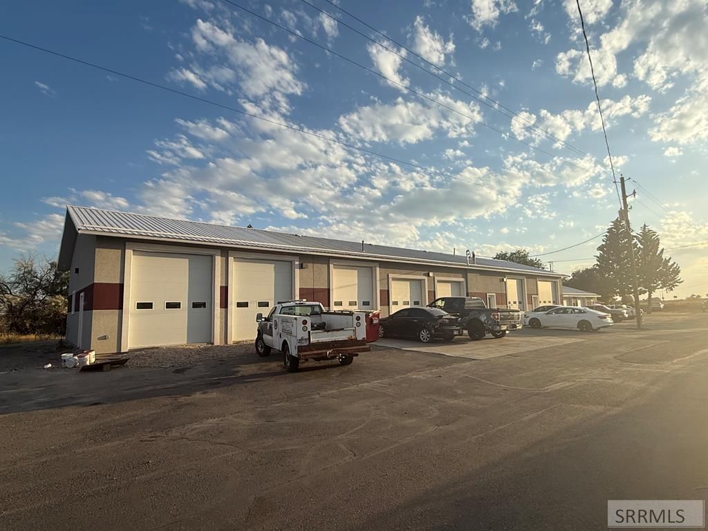 591 E. Iona Road, Idaho Falls, ID 83401