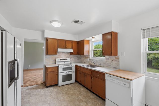 14140 Hubbard Street, Livonia City, MI 48154
