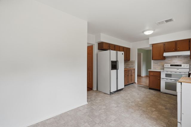 14140 Hubbard Street, Livonia City, MI 48154