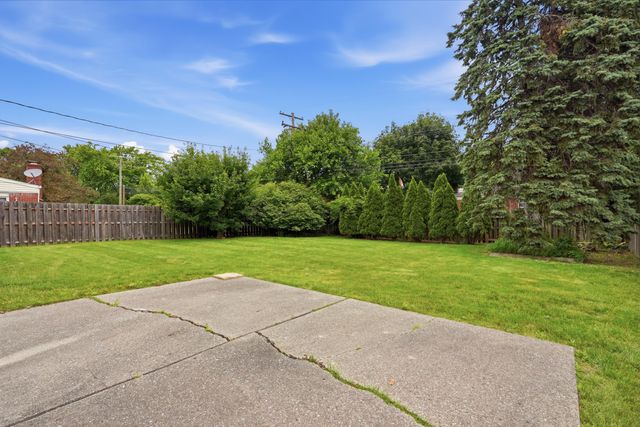14140 Hubbard Street, Livonia City, MI 48154