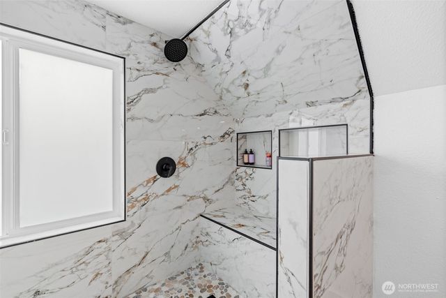 220 S 61st Street, Tacoma, WA 98408