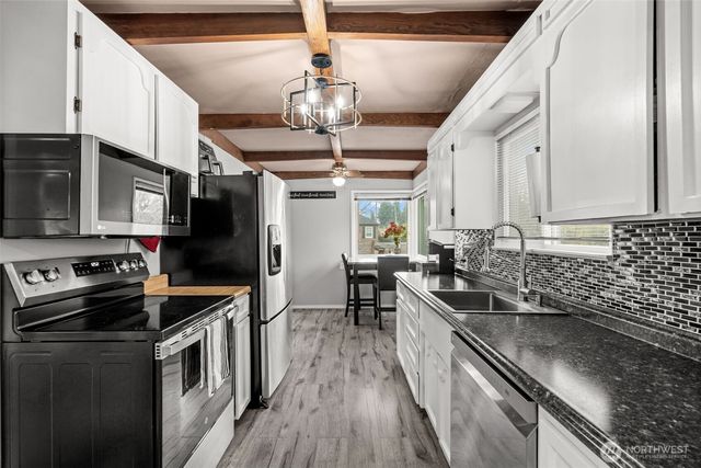 220 S 61st Street, Tacoma, WA 98408