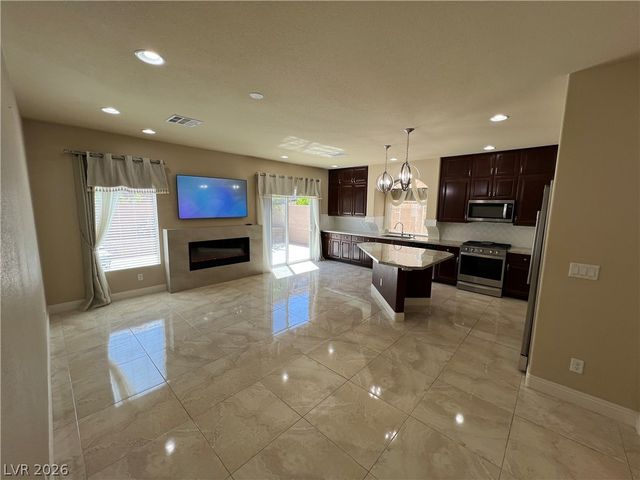 10628 Aphrodite Street, Las Vegas, NV 89183