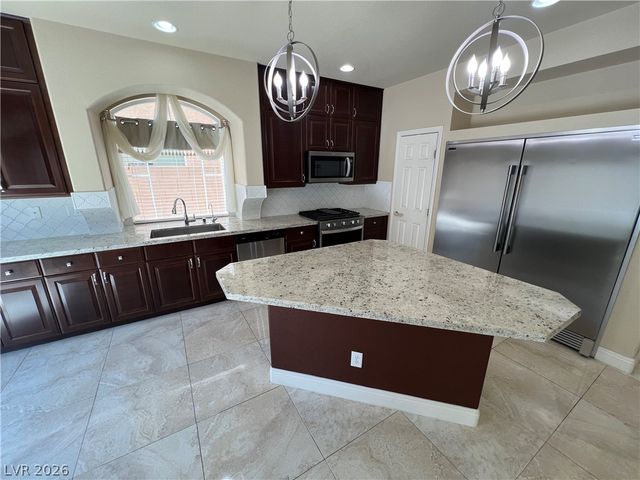 10628 Aphrodite Street, Las Vegas, NV 89183