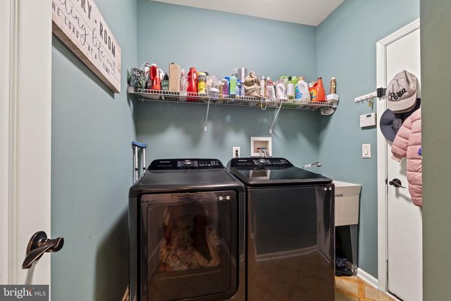 545 SAXON, West Deptford, NJ 08086