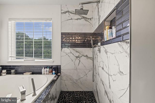 545 SAXON, West Deptford, NJ 08086
