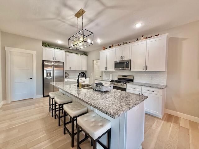 1097 W Franklin Court, Springfield, MO 65810