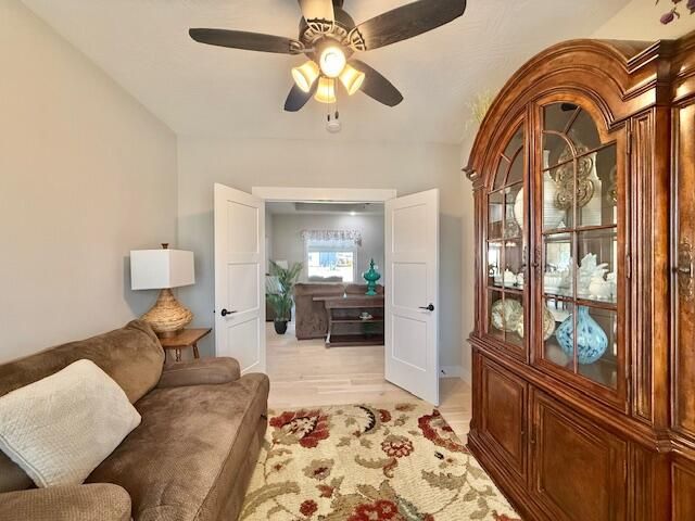 1097 W Franklin Court, Springfield, MO 65810