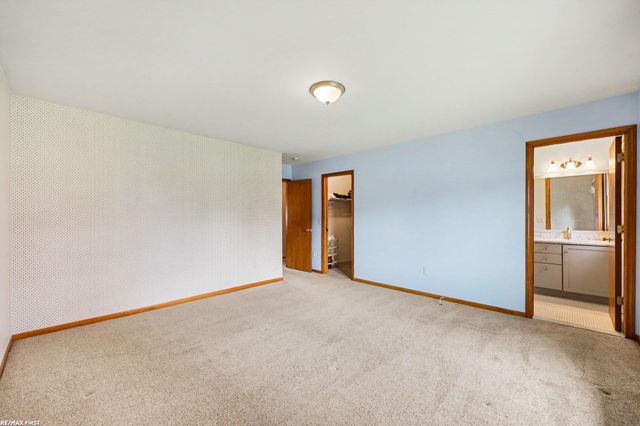 15916 French Creek Drive, Fraser, MI 48026