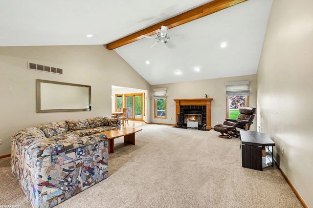 15916 French Creek Drive, Fraser, MI 48026