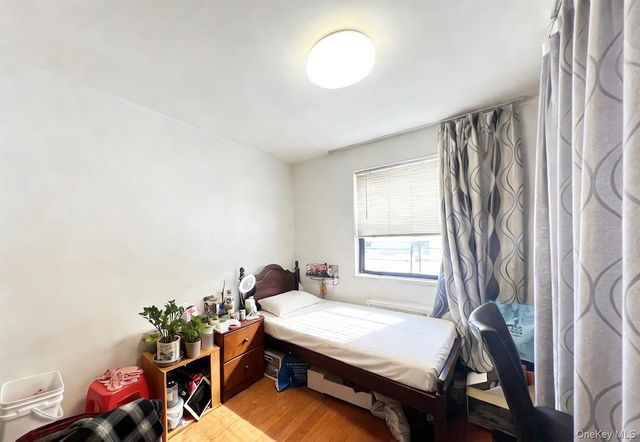 6838 136th Street A, Flushing, NY 11367