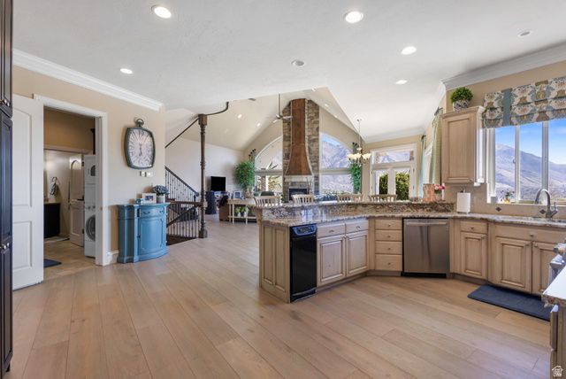 684 N SUMMIT WAY, Alpine, UT 84004