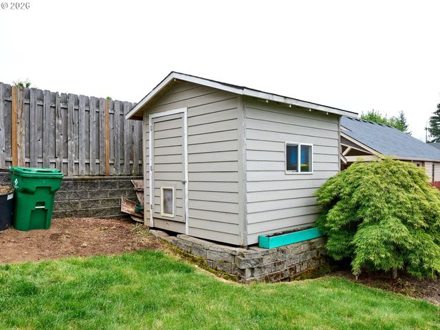 960 Ne CASCADIA RIDGE Dr, Estacada, OR 97023