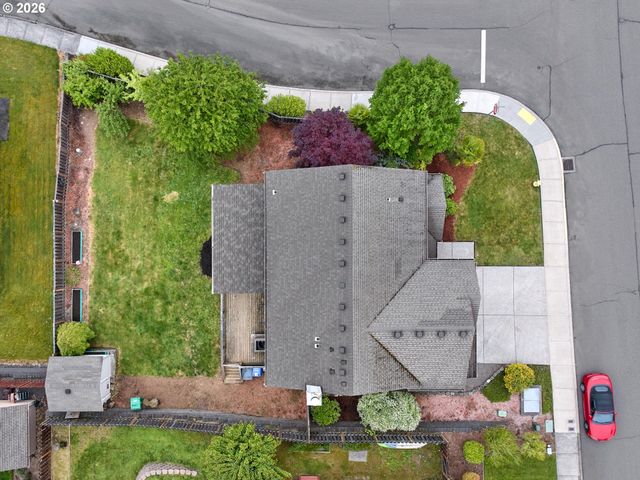 960 Ne CASCADIA RIDGE Dr, Estacada, OR 97023