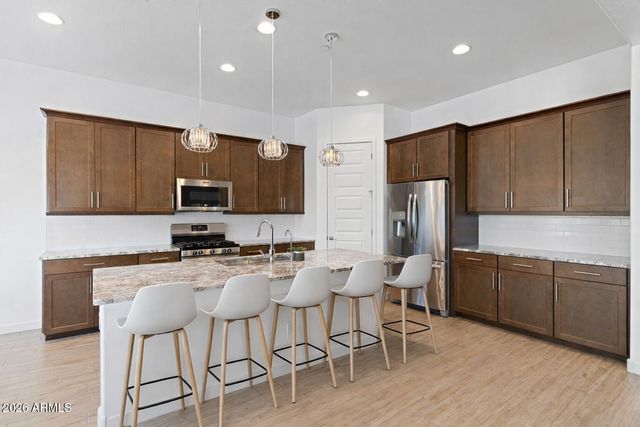 12487 W OYER Lane, Peoria, AZ 85383