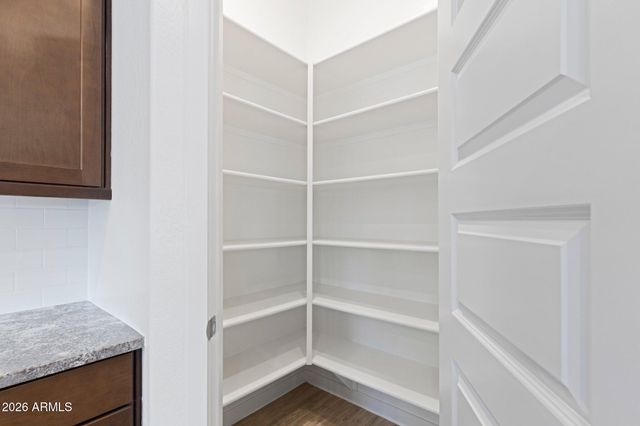 12487 W OYER Lane, Peoria, AZ 85383