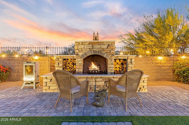 12487 W OYER Lane, Peoria, AZ 85383