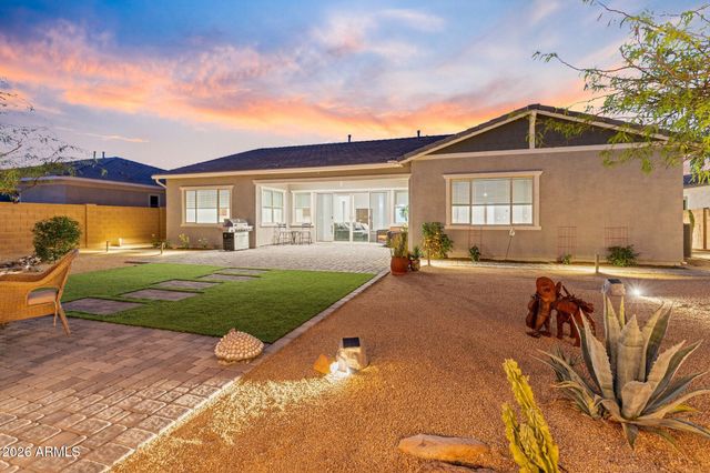 12487 W OYER Lane, Peoria, AZ 85383