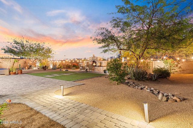12487 W OYER Lane, Peoria, AZ 85383