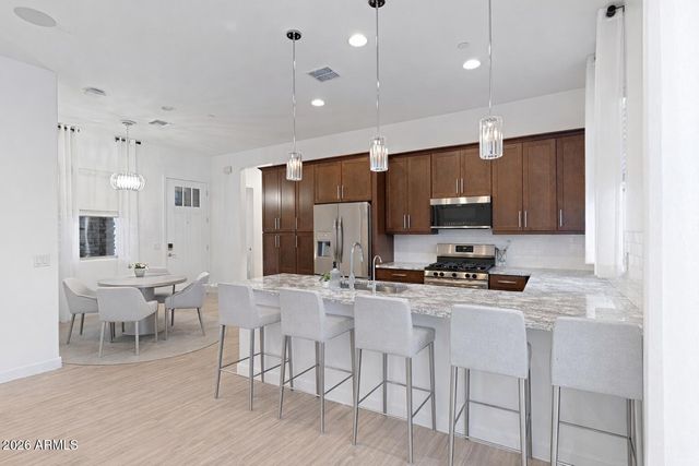 12487 W OYER Lane, Peoria, AZ 85383