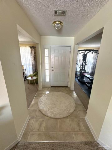 4806 Oscar Ln, Pace, FL 32571