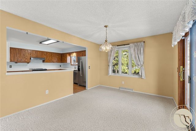 4713 Rimrock Road, Billings, MT 59106