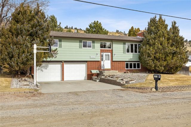 4713 Rimrock Road, Billings, MT 59106