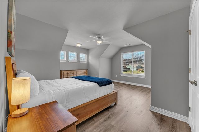 6 Worlaby Drive, Bella Vista, AR 72715