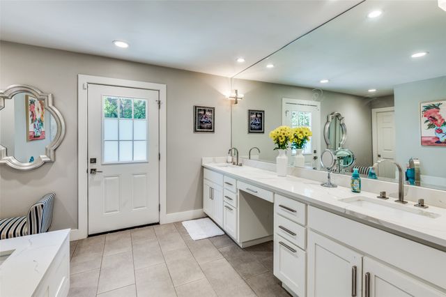 3582 Dryden Road, Fort Worth, TX 76109