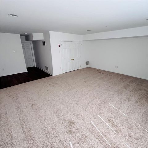 1011 King Way, Upper Macungie Twp, PA 18031