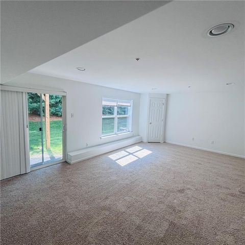 1011 King Way, Upper Macungie Twp, PA 18031
