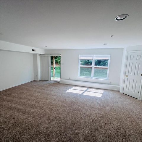1011 King Way, Upper Macungie Twp, PA 18031