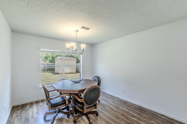 3148 Pine Valley Drive, Grand Prairie, TX 75052