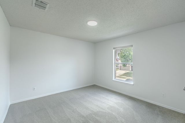 3148 Pine Valley Drive, Grand Prairie, TX 75052
