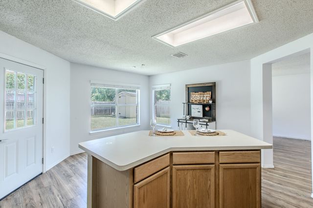 3148 Pine Valley Drive, Grand Prairie, TX 75052