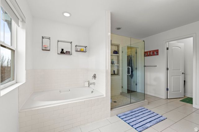 10243 S SILVER MINE RD, South Jordan, UT 84009