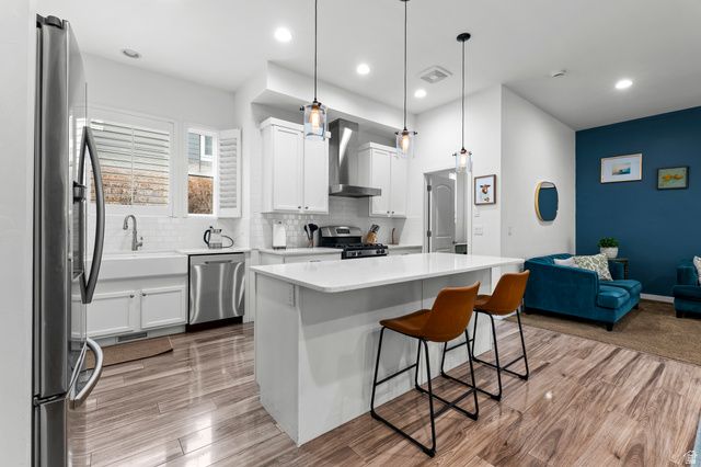 10243 S SILVER MINE RD, South Jordan, UT 84009